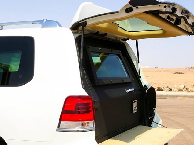 Armored Land Cruiser Back armored door